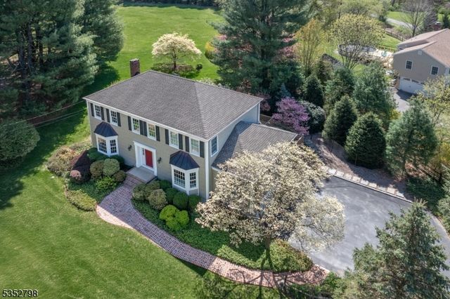 199 W Springtown Rd, Washington Twp., NJ 07853