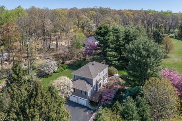 199 W Springtown Rd, Washington Twp., NJ 07853