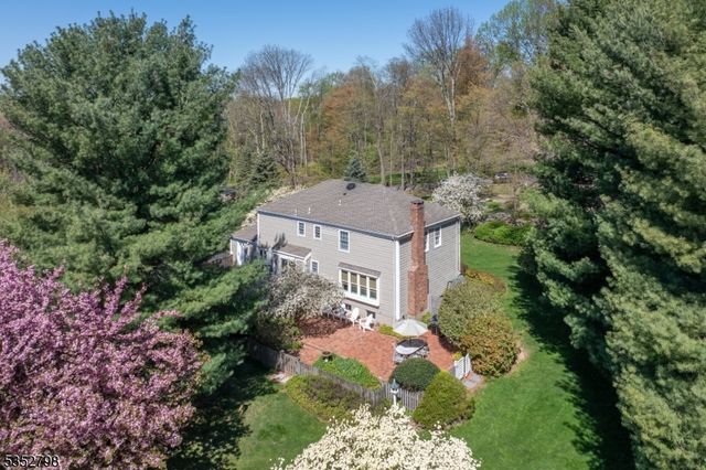 199 W Springtown Rd, Washington Twp., NJ 07853