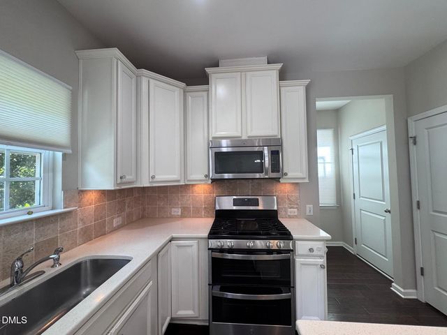 830 Wickham Ridge Road, Apex, NC 27539