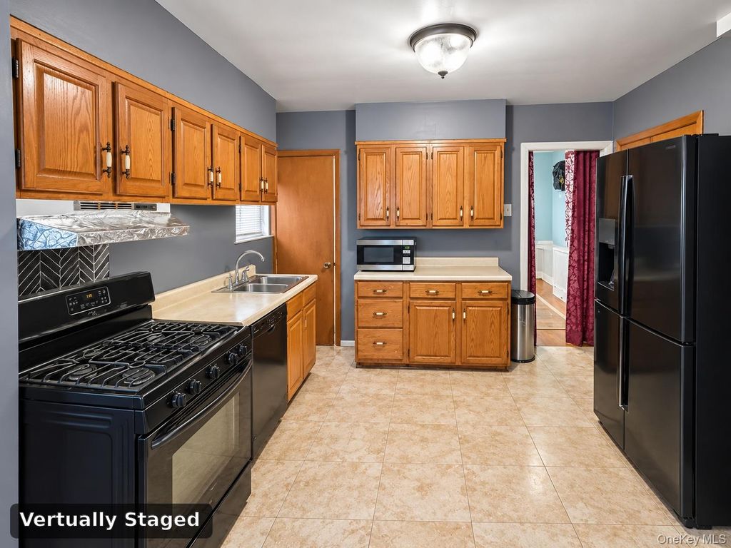 132-48 114th Street, South Ozone Park, NY 11420 — photo 2