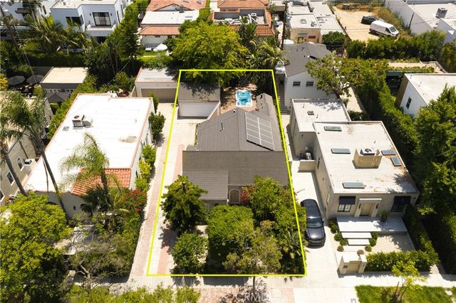8748 Ashcroft Avenue, West Hollywood, CA 90048