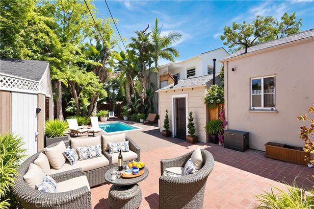 8748 Ashcroft Avenue, West Hollywood, CA 90048