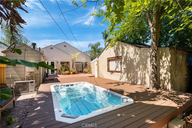 8748 Ashcroft Avenue, West Hollywood, CA 90048