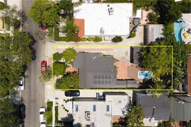 8748 Ashcroft Avenue, West Hollywood, CA 90048