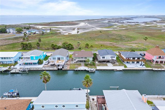 148 Port Saint Claire, City By The Sea, TX 78336