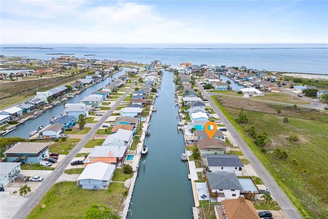 148 Port Saint Claire, City By The Sea, TX 78336
