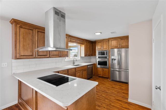 148 Port Saint Claire, City By The Sea, TX 78336