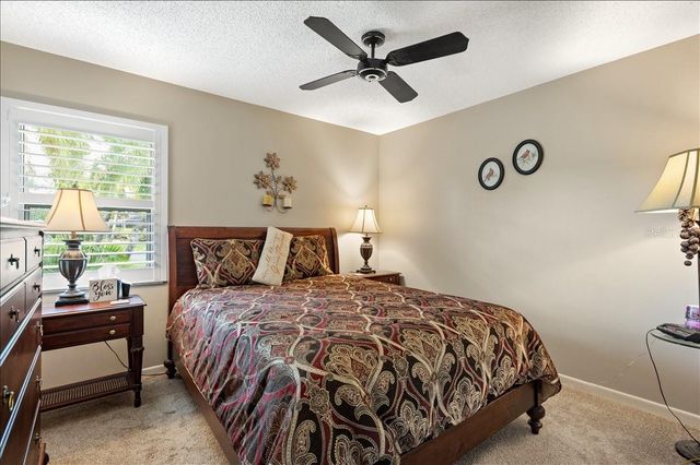 5438 DOMINICA CIRCLE, Sarasota, FL 34233