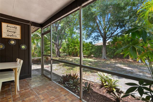 9834 87TH STREET, Seminole, FL 33777
