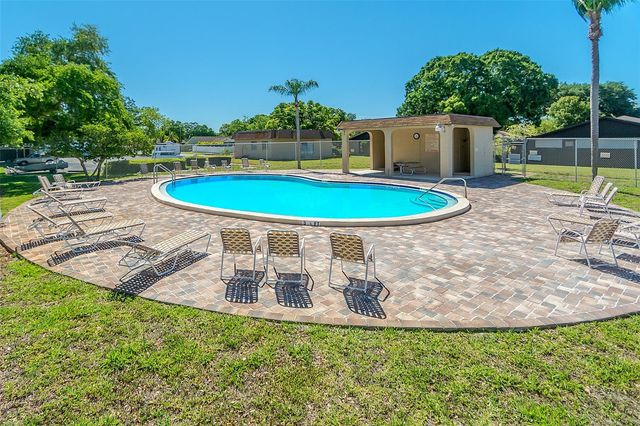 9834 87TH STREET, Seminole, FL 33777