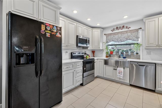 9834 87TH STREET, Seminole, FL 33777