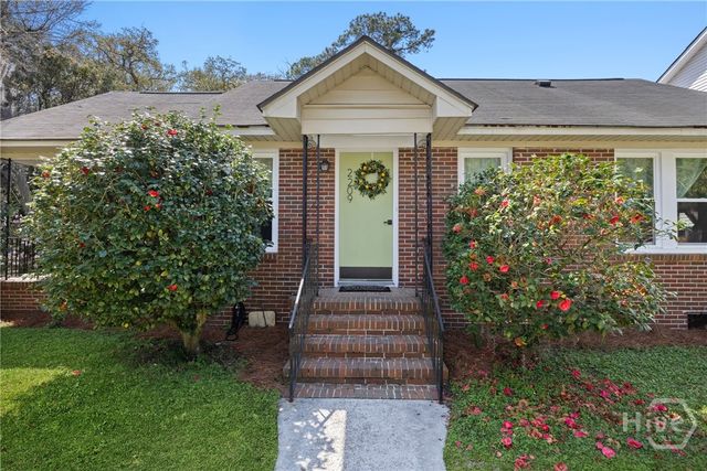 2209 E 37th Street, Savannah, GA 31404