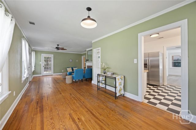 2209 E 37th Street, Savannah, GA 31404