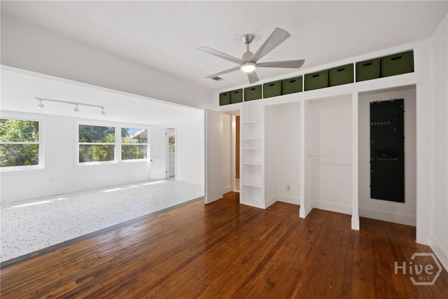 2209 E 37th Street, Savannah, GA 31404