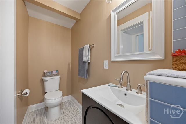 2209 E 37th Street, Savannah, GA 31404