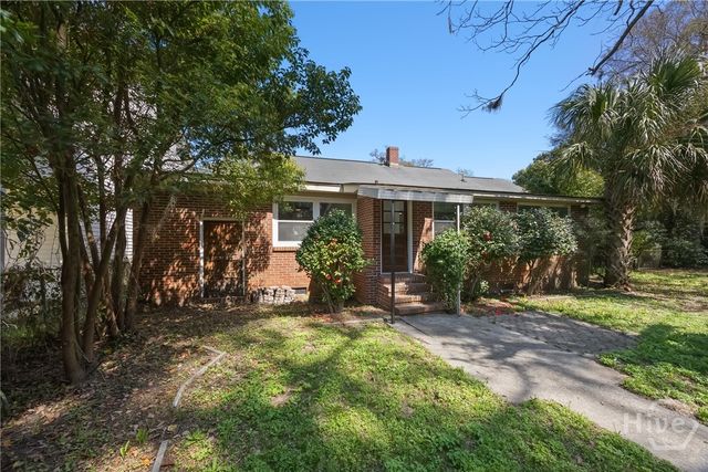 2209 E 37th Street, Savannah, GA 31404