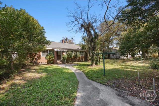 2209 E 37th Street, Savannah, GA 31404
