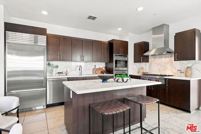 10800 Wilshire Boulevard 403, Los Angeles, CA 90024