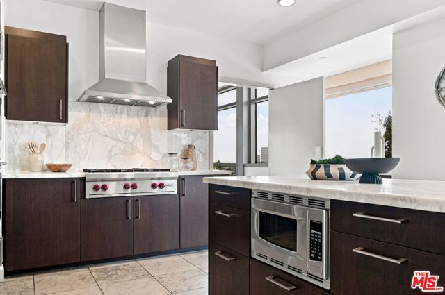 10800 Wilshire Boulevard 403, Los Angeles, CA 90024