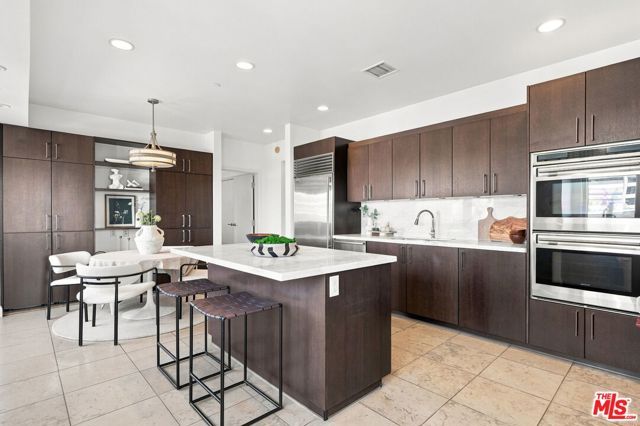 10800 Wilshire Boulevard 403, Los Angeles, CA 90024