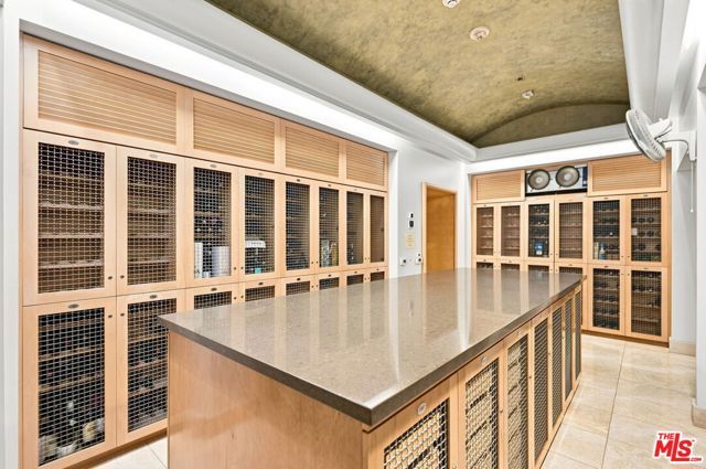 10800 Wilshire Boulevard 403, Los Angeles, CA 90024