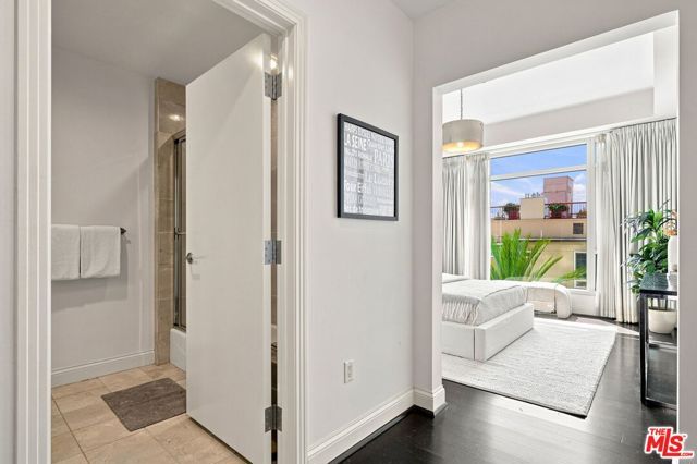 10800 Wilshire Boulevard 403, Los Angeles, CA 90024
