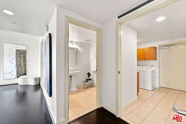 10800 Wilshire Boulevard 403, Los Angeles, CA 90024