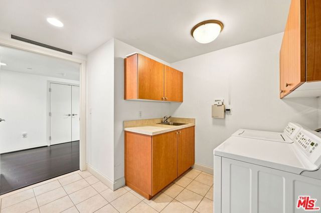 10800 Wilshire Boulevard 403, Los Angeles, CA 90024