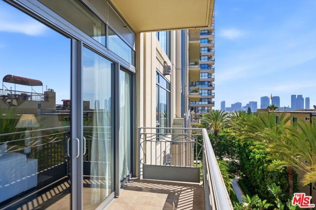 10800 Wilshire Boulevard 403, Los Angeles, CA 90024