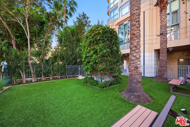 10800 Wilshire Boulevard 403, Los Angeles, CA 90024