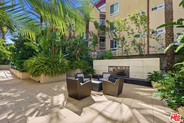 10800 Wilshire Boulevard 403, Los Angeles, CA 90024