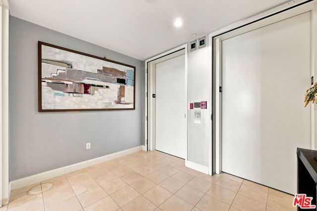 10800 Wilshire Boulevard 403, Los Angeles, CA 90024