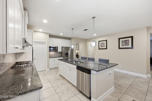 685 CHARTER OAKS Boulevard, Orange Park, FL 32065