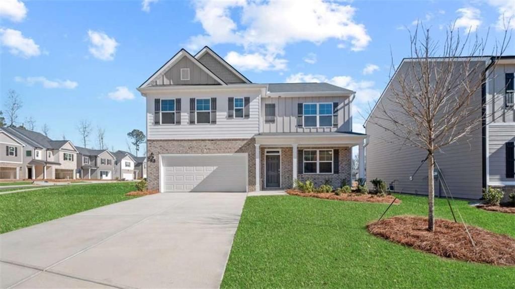104 White Spruce Way, Newnan, GA 30265