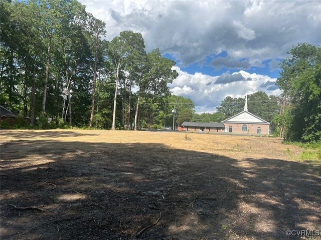 10520 Greenwood Rd, Glen Allen, VA 23059