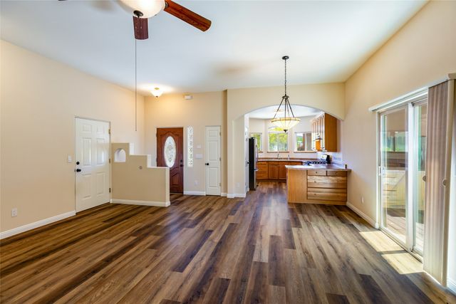1554 Moki Lane, Santa Fe, NM 87507