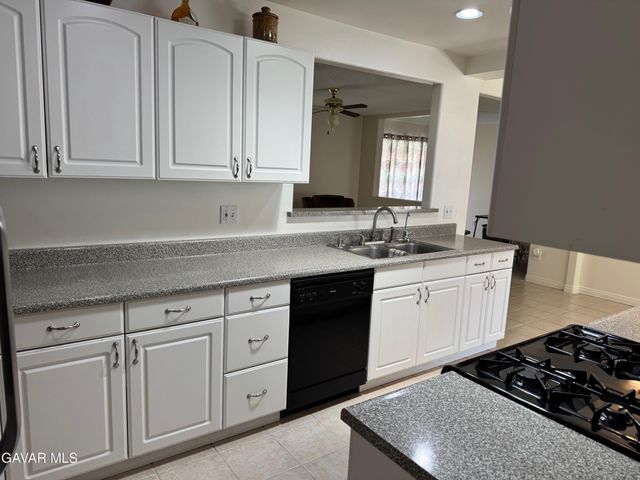 38820 Juniper Tree Road, Palmdale, CA 93551