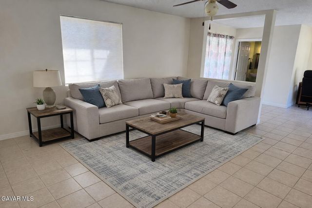 38820 Juniper Tree Road, Palmdale, CA 93551