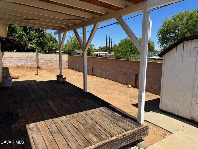 38820 Juniper Tree Road, Palmdale, CA 93551