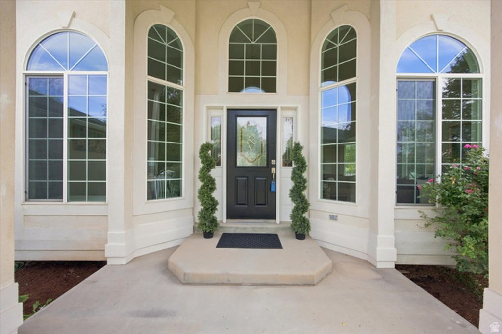 67 E AMBER RD, Saratoga Springs, UT 84045 — photo 2