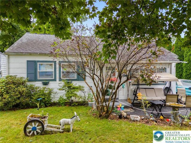 1710 North Boulevard, Bethlehem City, PA 18017