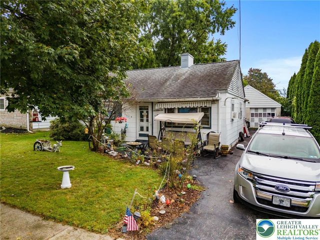 1710 North Boulevard, Bethlehem City, PA 18017