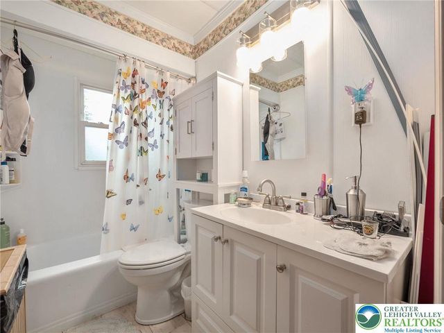 1710 North Boulevard, Bethlehem City, PA 18017