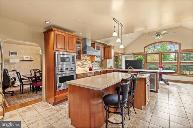 612 DOUBLE WOODS RD, Langhorne, PA 19047