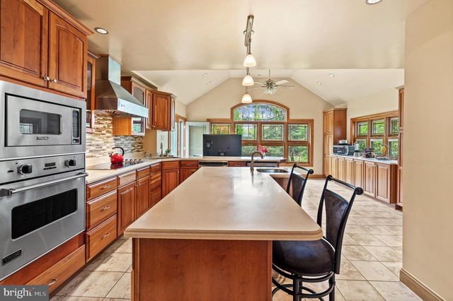 612 DOUBLE WOODS RD, Langhorne, PA 19047