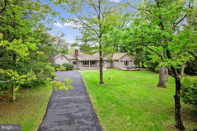 612 DOUBLE WOODS RD, Langhorne, PA 19047
