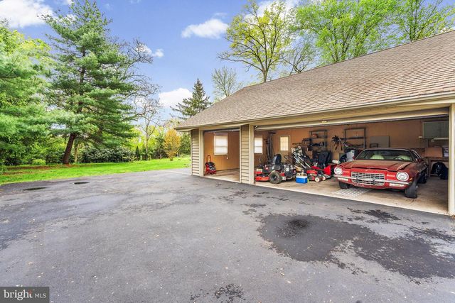 612 DOUBLE WOODS RD, Langhorne, PA 19047