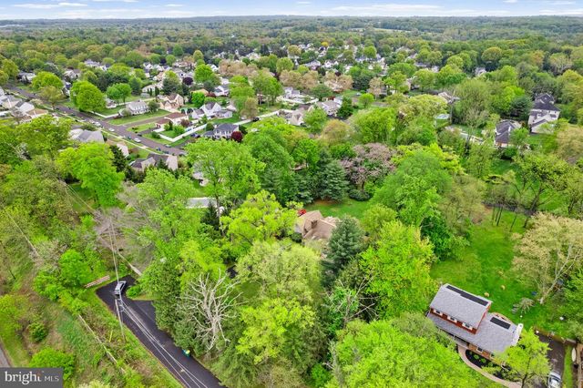 612 DOUBLE WOODS RD, Langhorne, PA 19047
