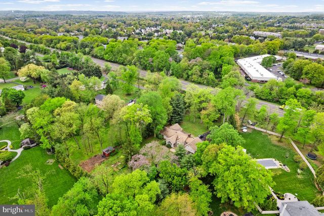 612 DOUBLE WOODS RD, Langhorne, PA 19047